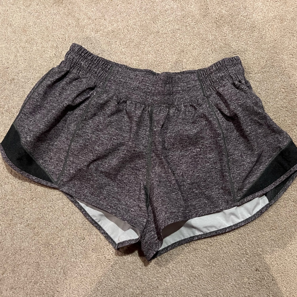 Lululemon gray Hotty Hot shorts 4”
